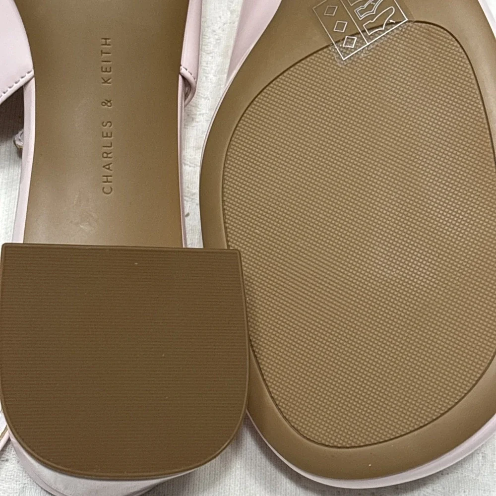 New W/O Box Charles & Keith Slingback Mary Jane Heel Powder Pink